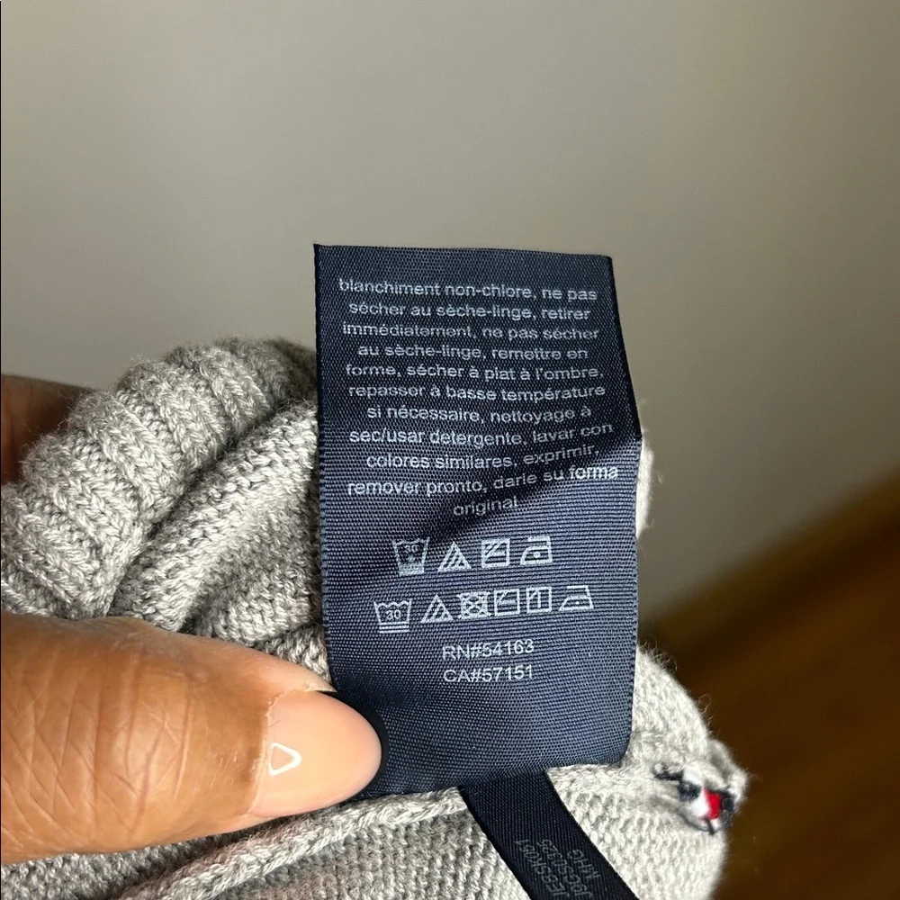 Tommy Hilfiger Gray V-Neck Sweater with Multicolor Stripes - Picture 11 of 11